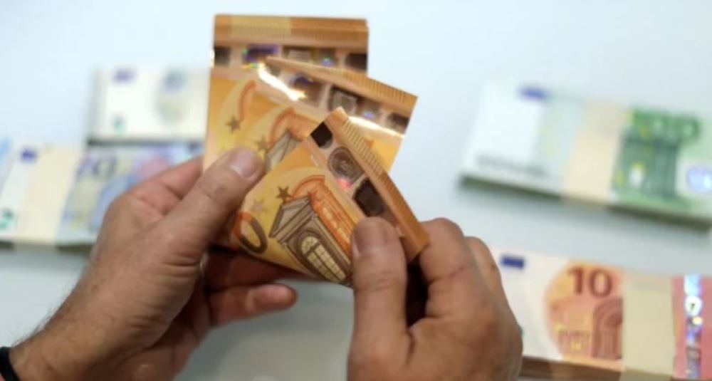 Turizmi rrit kërkesat për kredi, BSH: Vetëm në janar, rreth 2 mld lekë hua për sektorin